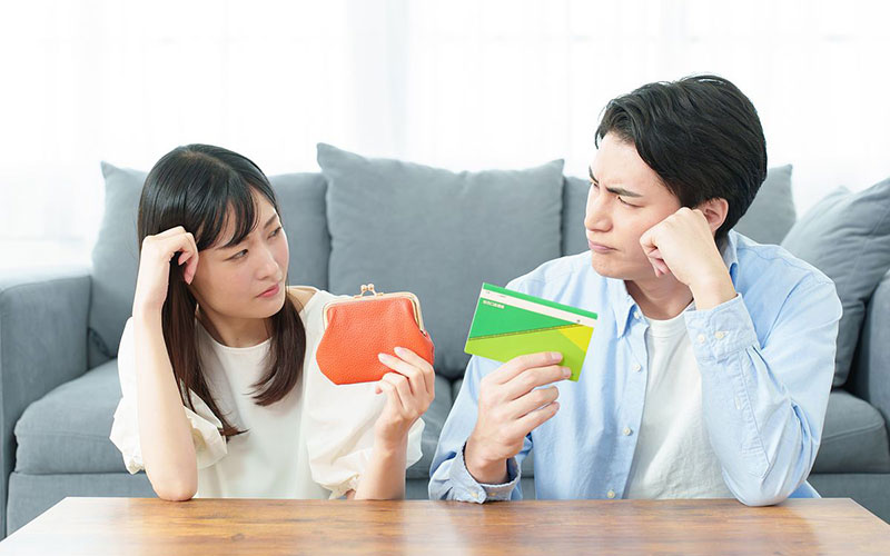 自動車税を払えないとどうなる?対処法や滞納してから差し押さえまでの流れも解説